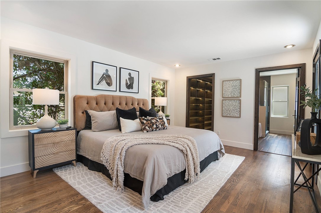 Vacant home staging in Burbank, CA, bedroom