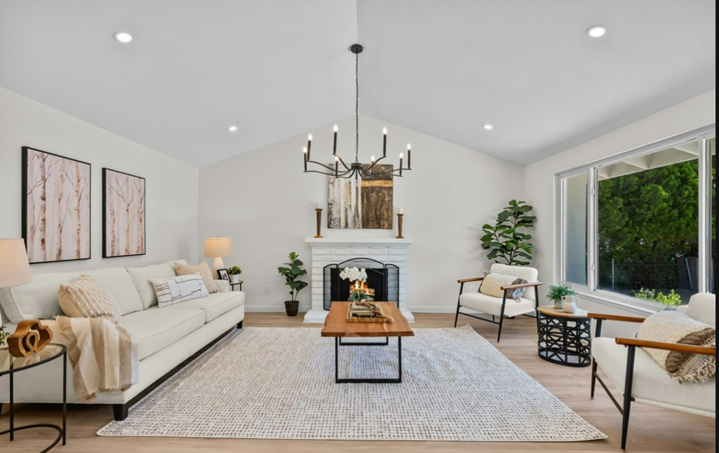 Vacant home staging in Saugus, CA, living room