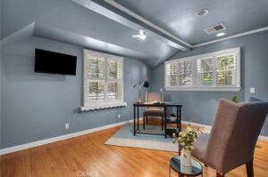 Home staging in Woodland Hills, CA, home office