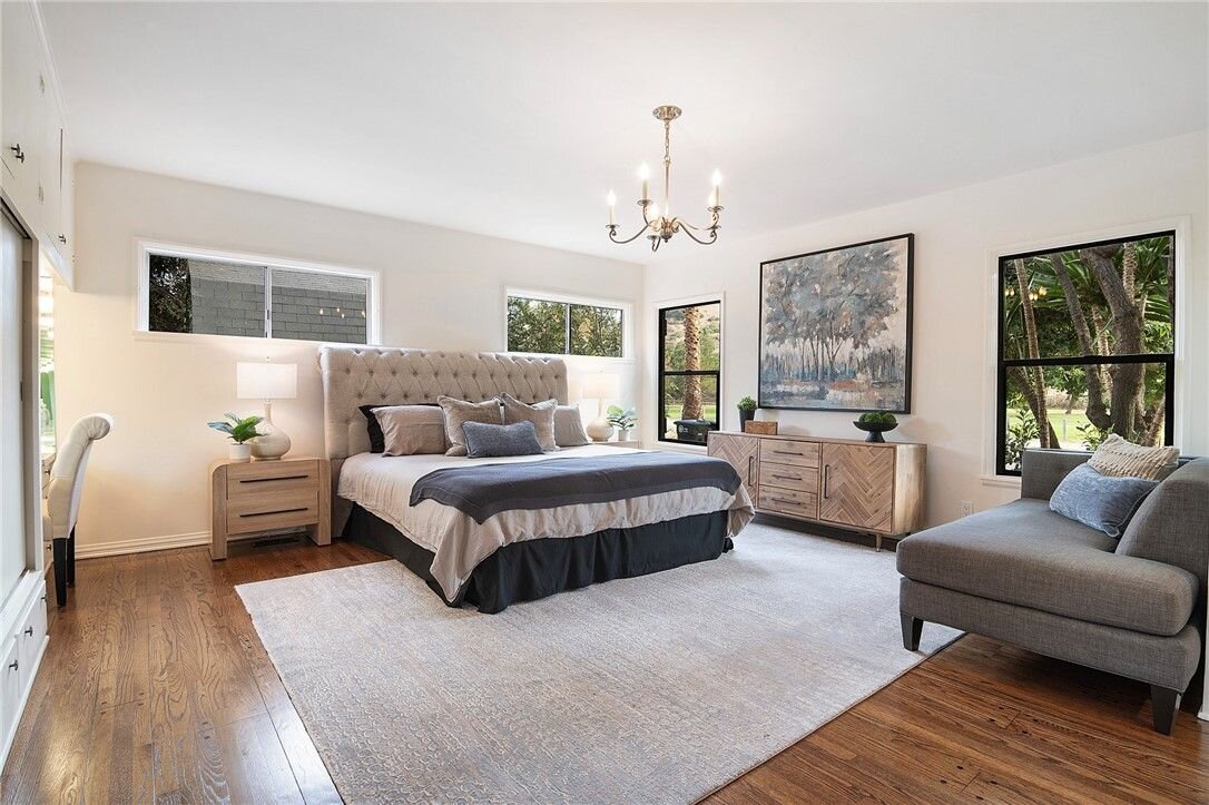 Home staging in Glendale, CA, bedroom