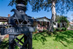 Home staging in Glendale, CA, exterior