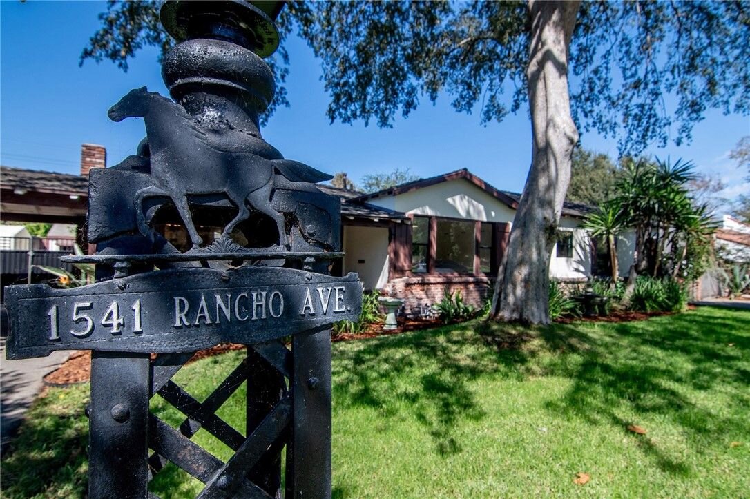 Home staging in Glendale, CA, exterior